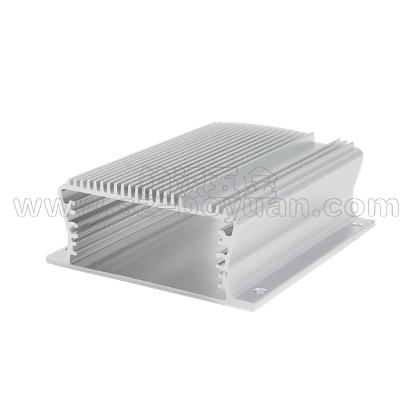 磨砂质感的铝外壳是怎么加工出来的？